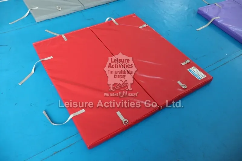 Red Astm Folding Mat Red Astm Folding Mat